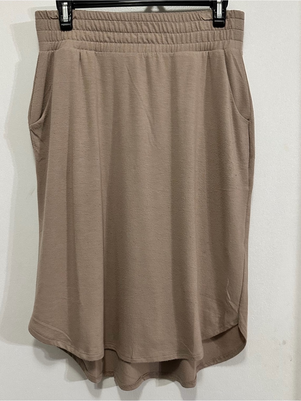 Taupe/Beige Skirt- Zenana Sz: L